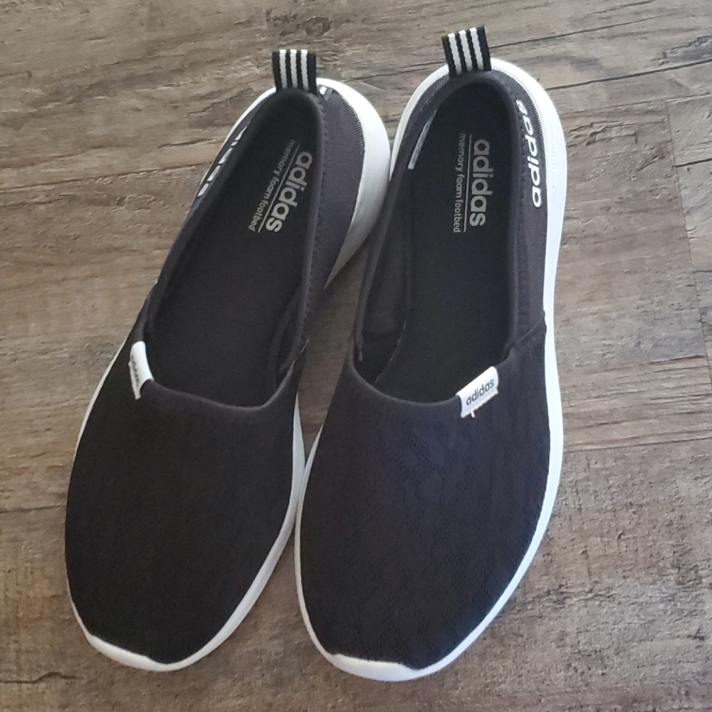 Women's Adidas Slip-on